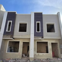 مشتملات 50 متر واجهة 5 نزال 10 عدد 2  للبيع طابقين ونص يحتوي كل واحد ع...