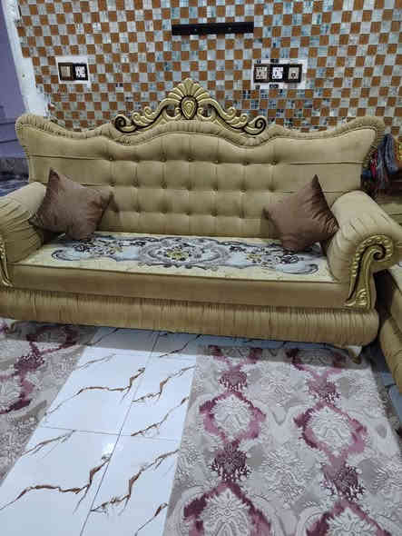 كراسي وتخم اللبيع شراي يراسلهم واتساب *********** العماره
