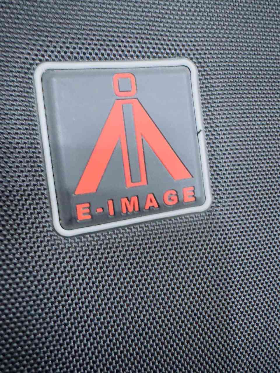 كانون 90D استخدام قليل جدا مع الملحقات
التواصل خاص او ***********
