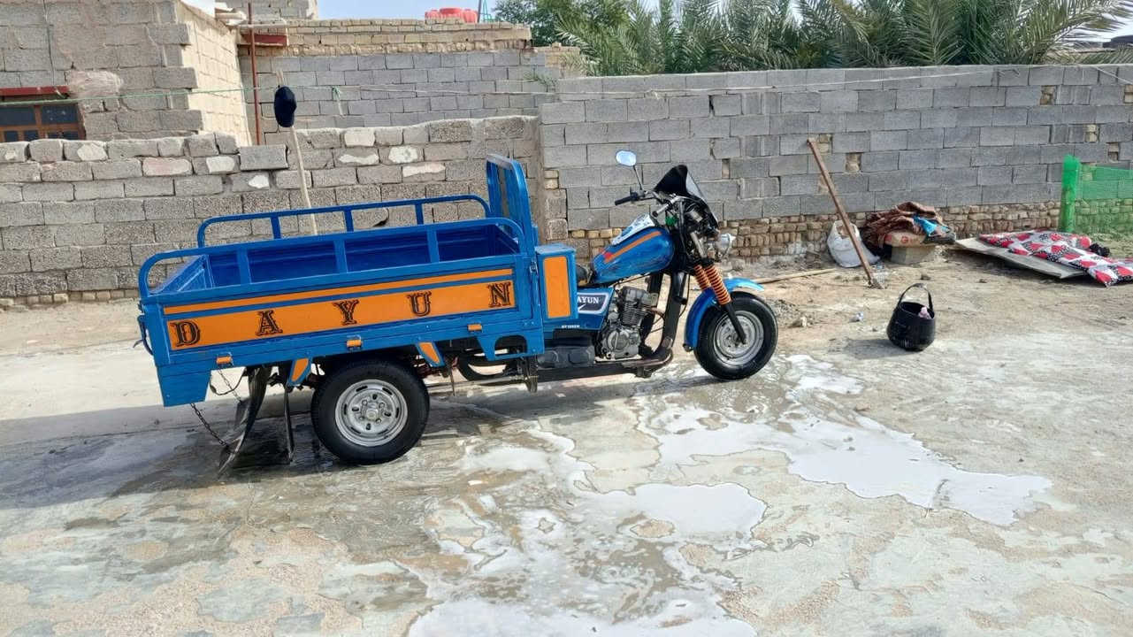 السلام عليكم هاي ستوته للبيع مليونين وبيها مجال
***********
