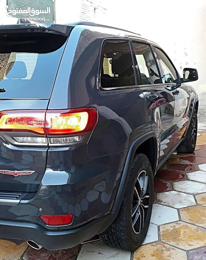 بيع او مراوس
جيب گراند شيروكي 
موديل 17 تريل هوك فول مواصفات 
السعر 210 
للتواصل الاتصال على الرقم 
***********
