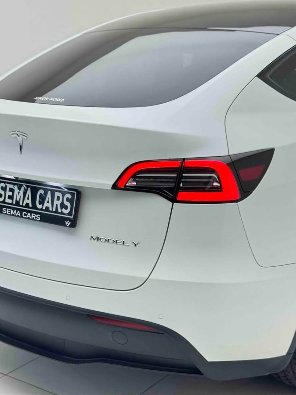 تیسلا مۆدیل y ٢٠٢٣ دەبل ماتۆر لۆنگ رەینج
نرخ ٣٢٠٠٠$
ئۆنلان 
کامل پیپی یف کراوە سپی مات
هەموە گیانی  بە شەرت کلیین تایتل سیارەکە خلیجی وارد سینە
کارەبای هەموو بە شەرت
تانها 14 هەزار مایل  رۆشتیە
کەمیک مەجالی تیدایە

تيسلا y ٢٠٢٣ دبل متور لونك رةينج
سعر ٣٢٠٠٠$
السيارة بيها ئونلاين
سیادە مغلفە پیپی ئیف مات
سیارة کلین بدون حادث وارد خلیجی سینی
الكهربائي بشرط 
١٤ الف مايل ماشي فقط
والسعر شوي بيها مجال أربيل, العراق


**إذا كنت صاحب هذا الإعلان وتريد حذفه لأي سبب، رجاءا أرسل رسالة إلى الدعم الفني**