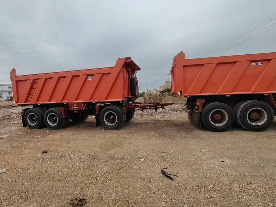 قاطره ومقطوره للبيع  لاستفسار الاتصال *********** /***********
