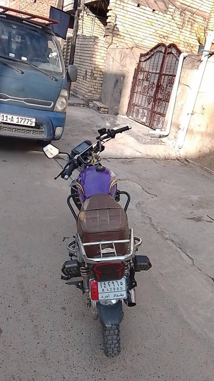 السلام عليكم دراجه ايران للبيع موديل 24 دراجه خير من الله نقصها بس كتف شحن السعر 700 وبيها مجال الى حق الجيه الشرايبي خير ويتدلل ***********
