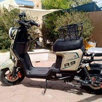 دراجة شحن • ار ٩ • بطاريات جدد