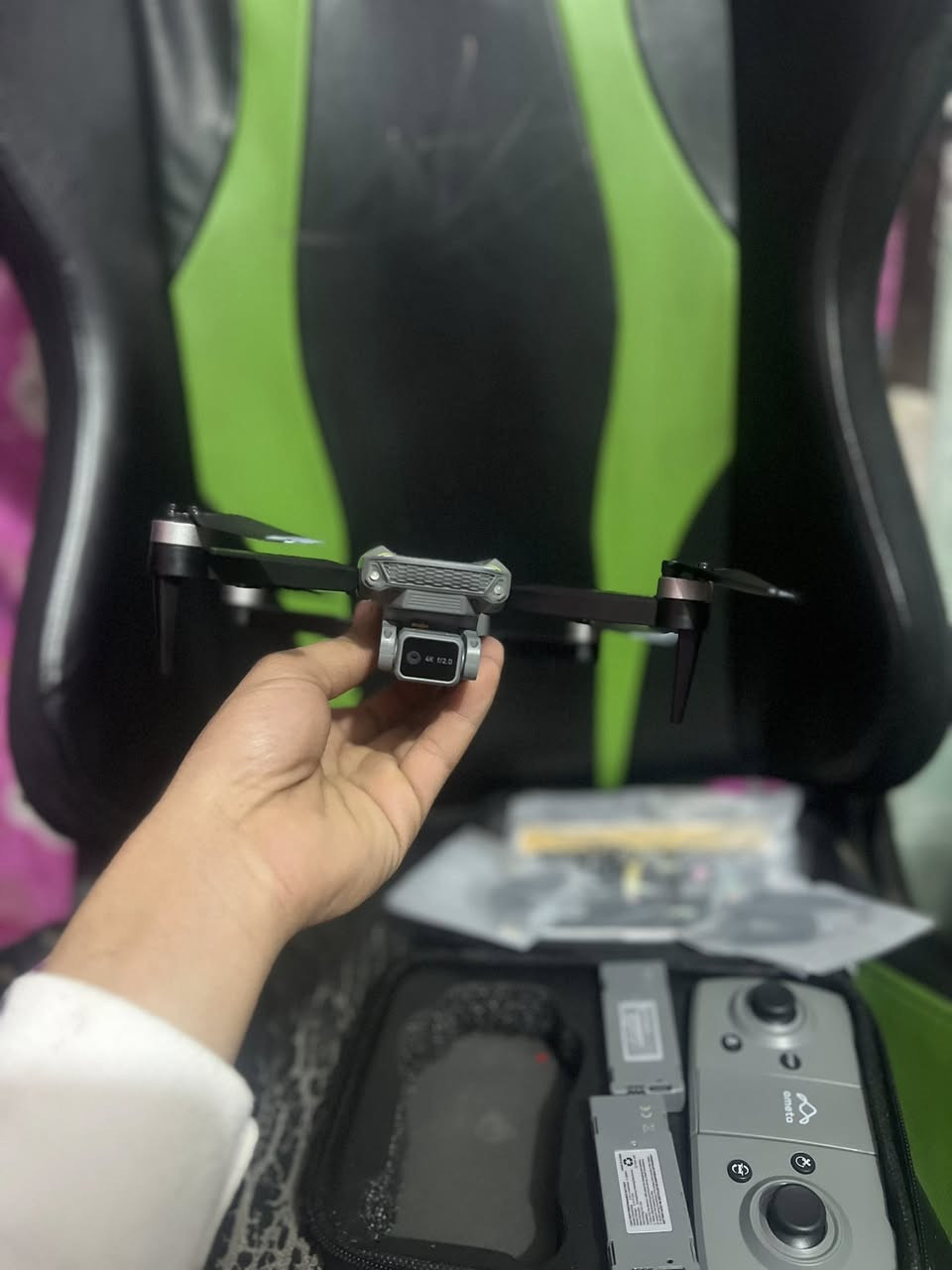 درون بل لوك قيم بما يرظي الله وبلعافيه
***********
