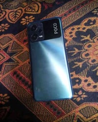 بوكو x5 5G ذاكره 256 رام 8 سعره 135 مكاني بغداد الحريه رقمي 0772423148...