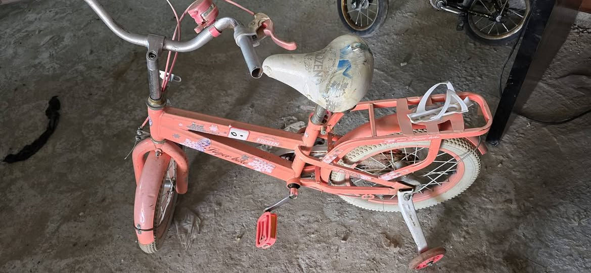 باسكلات زغار وكبار مال بالة
عنوان
شطرة الحولي فرع محطة الكهرباء الجديدة مقابيل حسينية حامي الشمال((نبي الرحمة)) داخل الساحة***********
