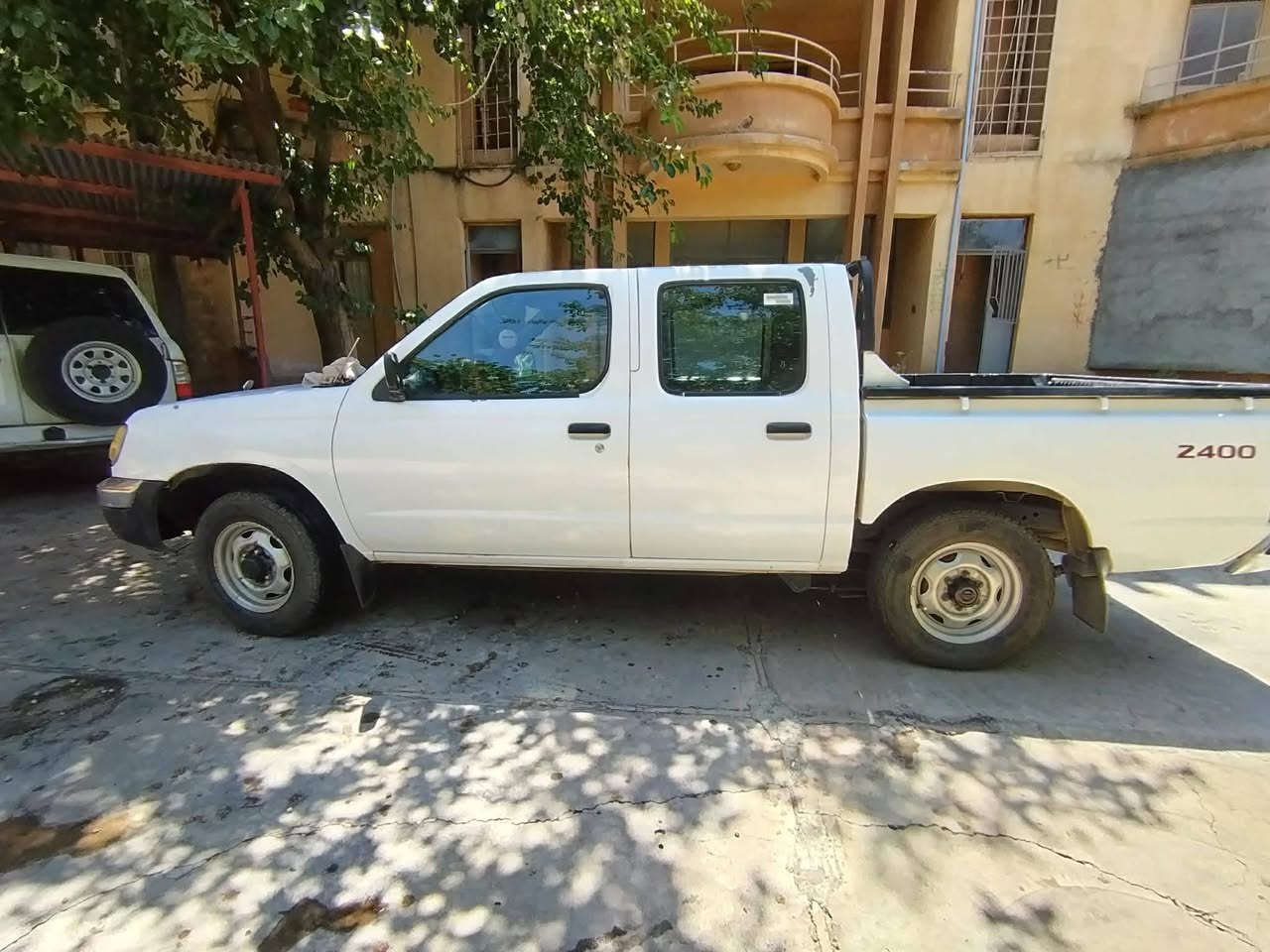 NISSAN2002
*مەکینەی تازە تەشفیت کراوە 
*یەک پارچە بۆیاخی هەیە لەگەڵ  چەن جێگا ساردێک 
*تایەو پاتری تازەیە 
*تەبردی ساردووگەرمی مەزبوتە 
سەنەوی تا مانگی 10 2028تازەیه
*سەیارەکە هەیکەلی زۆر جوان ماوەتەوە
 
نرخى 96 گەڵاو مامەڵە 

***********
