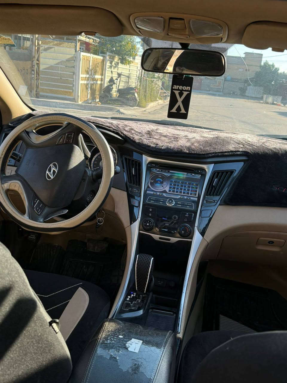 سوناتا خليجي للبيع موديل 2011
سعر 120وبيه مجال  ***********
