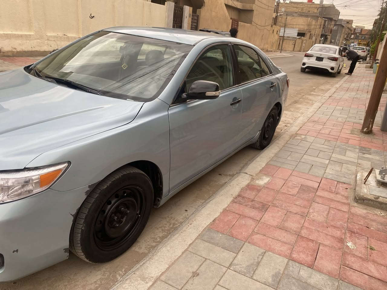كامري 2007  امريكي رقم بغداد مكينه وكير مكفولات 2400         4 سلندر مصبوغه عام مكان السياره كربلاء
رقم الهاتف ***********
