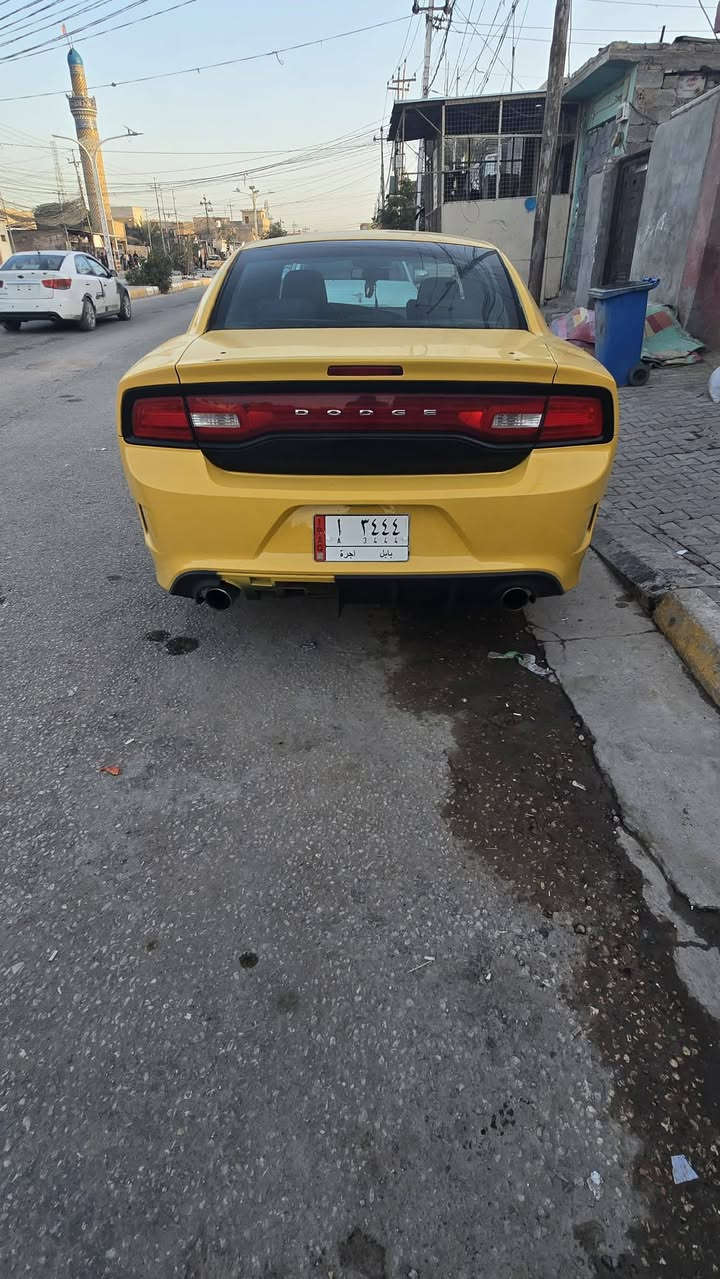 سلام عليكم مكلف بل نشره اخوان اي استفسار تصل براعيهه*********** جارجر 2014 حادثهه جاملغ خلفيه الوره العبري ولباقي مكفول خطهه كربلاء عماره السياره جاهزه
