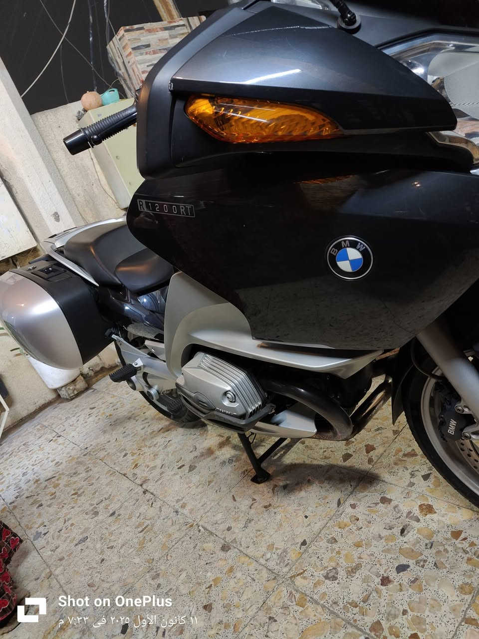 السلام عليكم للبيع bmw r1200rt جديده بمعنى الكلمة فول مواصفات جامة إمامية أوتو  اي بي اس هيترات بالمقابظ سيدي چنچر كروس سرعة فول                              ماشية 42 الف بدون رقم السعر 45 قفل اي استفسار اتصل وتدلل ***********
