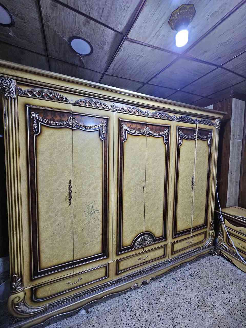 معرض اياد ويوسف غرفه نوم ثمان قطع سعره 400 ويشد وين نقل》***********》***********》 كركوك, العراق
