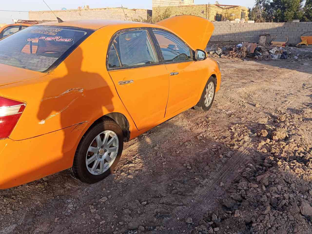 جلي موبل تفصيخ  بيها كير ومكينه مكفولات مكينه بيكاتشو1800 والگير عادي المحتاج غراض يخابرني ما متواجد ع النت *********** العنوان ناصريه حي الجوادين
