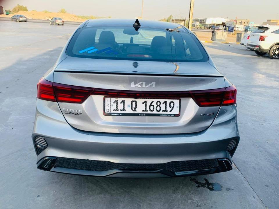 فورتي موديل 2023 GT line

ماشيه 85 الف
 معوقين
 
فول  اعلى مواصفات بالفورتي
تشغيل عن بعد 
فتحة سقف
سستم سماعات harmn kardon 
شحن وايرليس 
رادار امامي توقف ذاتي + تحديد مسار
رادار جانبي 
قيادة ذاتيه
بصمة تشغيل مع بصمة ابواب 
كشنات مخمل +جلد مع بصمة GT lineمع تطريز 
تبريد بيانو منفصل 
لايت لد 
بك لايت لد مميز 
اضواء ترحيب عند الاقتراب
كروز تثبيت السرعة
ستيرن رياضي حرف (D)
 ثلاث وضعيات قيادة (نورمل + سمارت + سبورت)
شاشة كبيرة  8 انج + GPS+ بوصله + كامره خلفية دواره 
محرك 2000 دوش المرغوب بدون دوانز

قليل من الجاملغ تعديل بارد بدون صبغ ( لهسه ما مصبوغ )موضح بالمنشور  

مكاني الصويرة

السعر 155 وبيها مجال 
واتساب او اتصال 
***********
