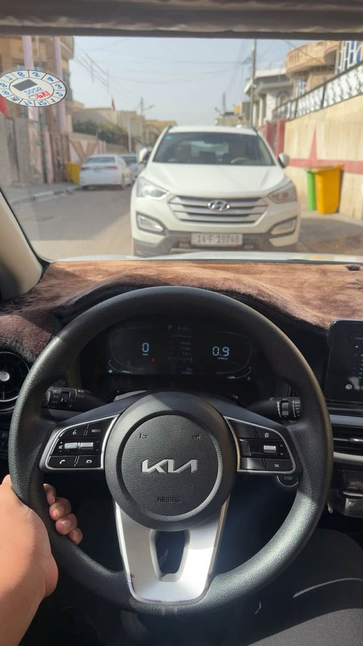 السلام عليكم للبيع او مراوس بجارجر او اوباما او سوناتا  K3موديل 24 تجميع صيني

السيارة فول مواصفات ما حاجة اذكرهن 

رقم اربيل الجديد السيارة حيل جديدة بعدهي بحالة الشركة ماشية 12 الف كيلو فقط 

محرك 1500 دبل نوزل 

السيارة كفاله عامة عدا كارت على كد 4 اصابع يم البگ لايت 

مكاني بصرة 

السعر ب 138 وبيهة مجال 

*********** الزبير, البصرة
