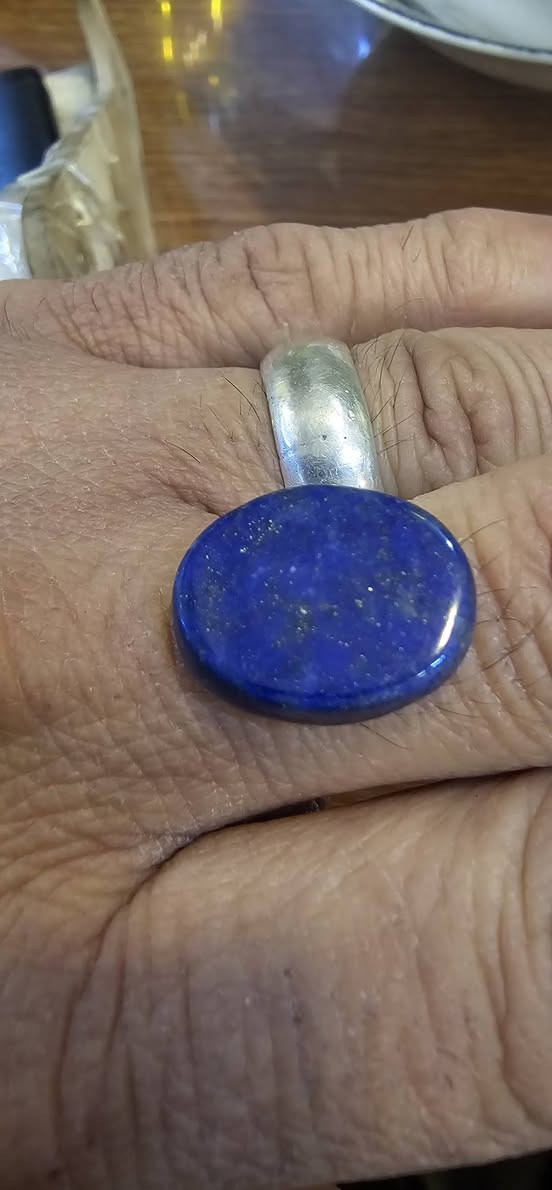 الي يعجبه يتصل او يراسل وات
***********
