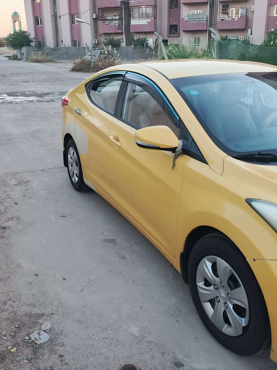 من رخصة مدير الكروب
النترا خليجي ٢٠١٣
رقم واسط مكفولة من الضربة والتبديل 
كير ومحرك مكفول ١٦٠٠ 
تبريد تدفئة شغال 
كهربائيات شغالة 
صدر خلفي امامي جديد 
تحكم ستيرن جهتين 
العنوان واسط كوت مركز المدينة بأسمي شخصيا 

للتواصل الاتصال على الرقم 
***********
