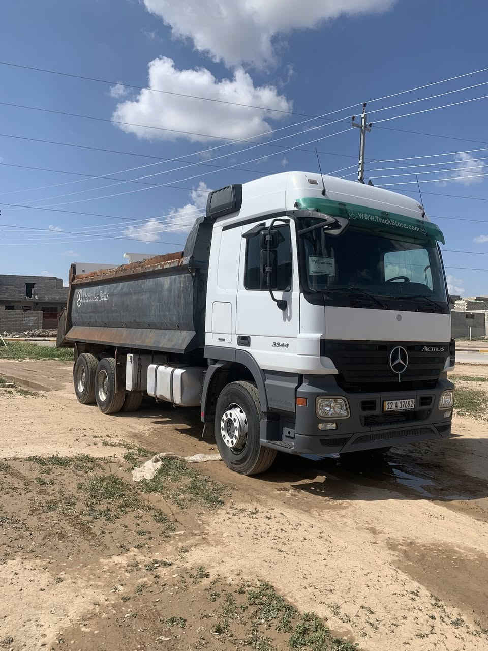 السلام عليكم ،  اكتروز سكس قلاب مسجل بالسنوية 3344 قاطرة و مقطورة موديل 2003 
رقم نينوى مشروع وطني 
السعر 410 $ 
مكاني صلاح الدين — سامراء 
باقي التفاصيل على الرقم 
***********
