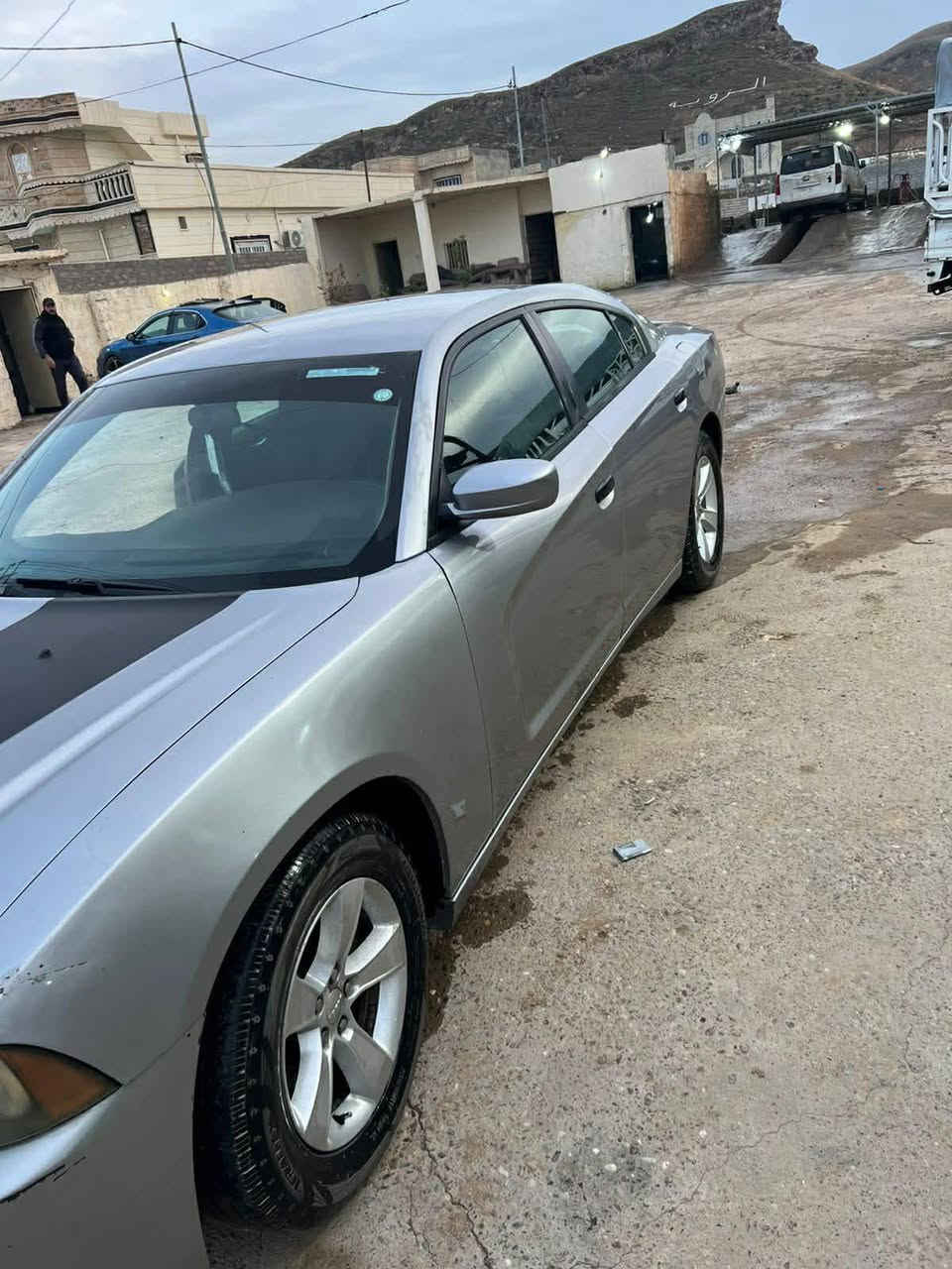 السلام عليكم سيارة جارجر ادوات للبيع موديل 14 سياره جديده صافيه من دعاميه للدعاميه ربع ماتحط عليها.  
  السعر  50 ورقه وبيها  مجال  اتصل ع رقم ***********
***********
 خاص ماجاوب
