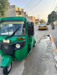 وبركاته تكتك للبيع بس شراي سعر مناسب 07710035534