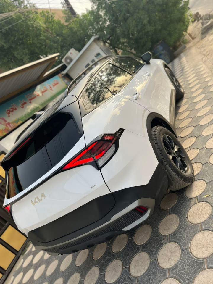 تم تنزيل السعر من 195 إلى 187 

يا الله للبيع. اخوان الي ميعجبه السعر او السياره يترك كلمه طيبه الله يوفقكم ويحفظكم. 
الموديل. 2023 ( بدون رقم )
الفئه. اكس برو برستيج اعلى مواصفات ميحتاج اذكرهن 
الحادث كما موضح بالصور  كل التفاصيل مذكوره وصور الحادث مرفقه 
ماشيه 20 
المكان. بغداد الجديده. حي المعلمين 
السعر. 195 $
للاستفسار. ***********
***********
