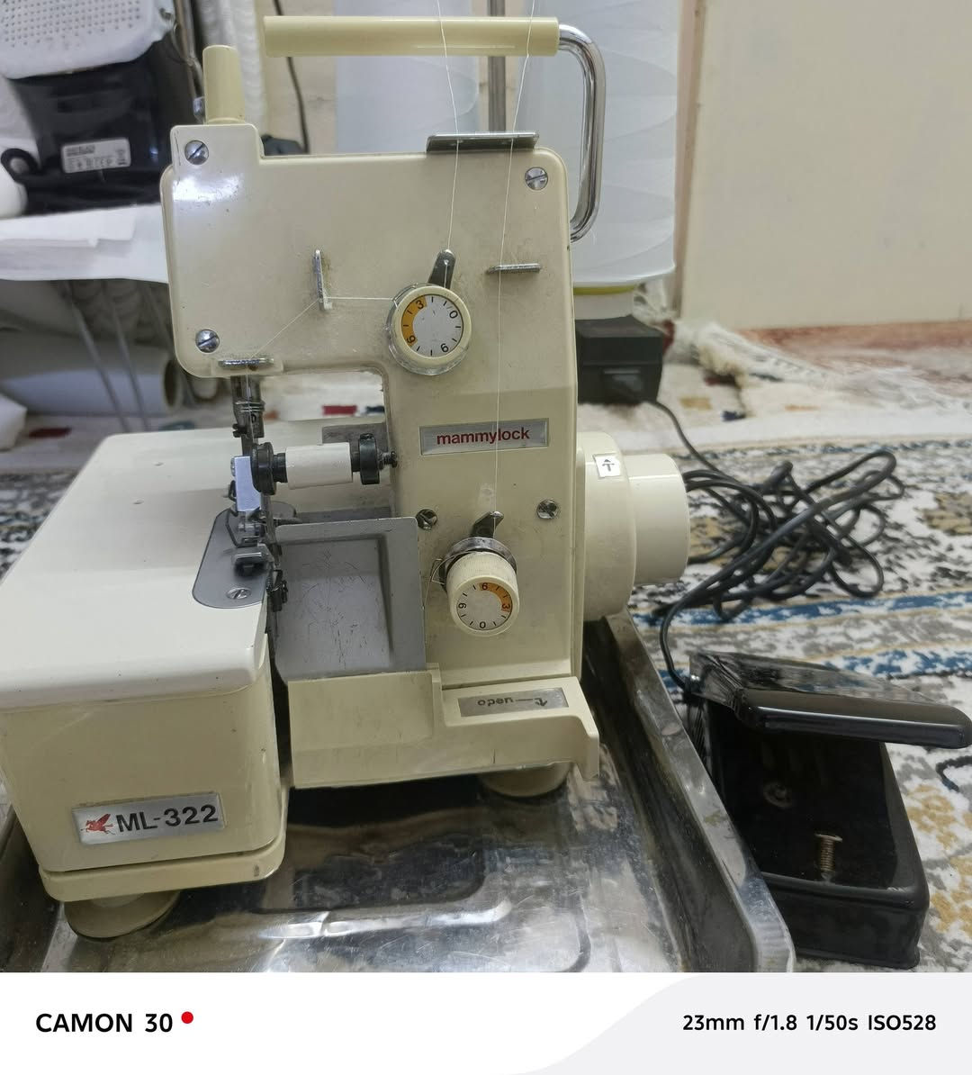 مەکینەی ئۆڤەری دووبەکرە
زۆر پاک و بێعەیبە بەشەرتی بێ عەیبی
شوێن کەلار 
200 و مەعامەلە
***********
