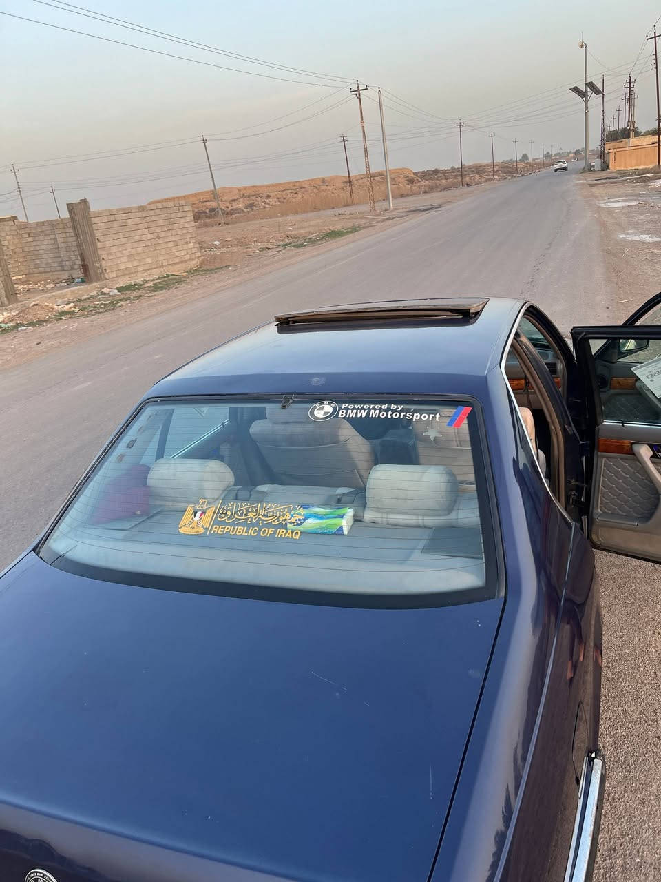 السلام عليكم
بي ام دبليو 
730
مكينه V8 وارد يابان صالها 13يوم من شديتها 
لون حبري  داخل جديد كله لبلادي مالها جديد بس لكشنات تعبانه ودوشمتهن 
داخل صاج بلادي 
سنتر لوك 
كامره خلفيه 
جام اربعه كهرباء 
تبريد قطعتين بس يحتاجله غاز عل فحص 
تايرات نص عمر 
لايت زنون كهربائيات كلها شغاله 
شاشه اندرويد مع دمام بجنطه 
رقم بغداد بسمي سنويه ساقطه عليها غرامه 100الف تحويل شوكت ميعجبك 
سعر 65
***********
