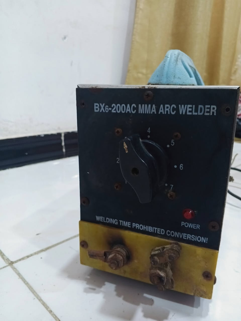 السلام عليكم 
ماكنه لحام للبيع السعر 75


**إذا كنت صاحب هذا الإعلان وتريد حذفه لأي سبب، رجاءا أرسل رسالة إلى الدعم الفني**