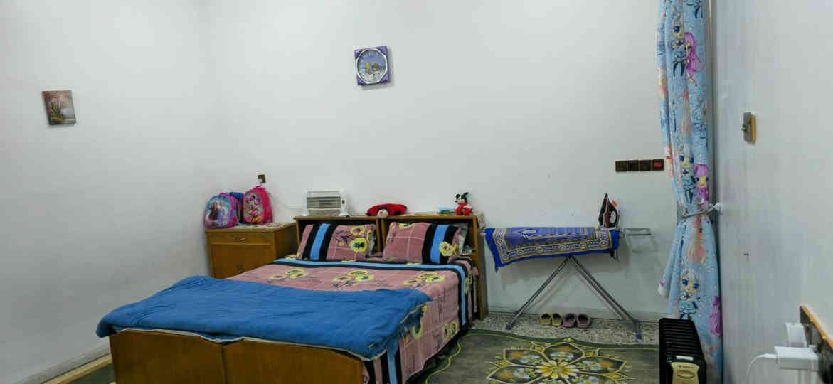 اللهم. صل على محمد وال. محمد
السلام عليكم. ورحمه الله. وبركاته.
يعلن. مكتب. الشريفي الشريفي 
عن. وجود.  دار.  للبيع.  الموقع.  حي. المصطفى بقطع.  حسنين.  
البيت. طابقين.  الطابق.  الاول.  غرفتين.  وصاله. ومطبخ. واستقبال. وحديقه. وگراج.  الطابق.  الثاني.  ثلاث.  غرف. نوم. وحده.  كامله. والباقيات. بيهن. نقوصات.  البيت. حديث.  مساحته. 270. متر. السعر. 145. وقابل. 
للتفاوظ. اي.  استفسار. ***********
***********
***********
