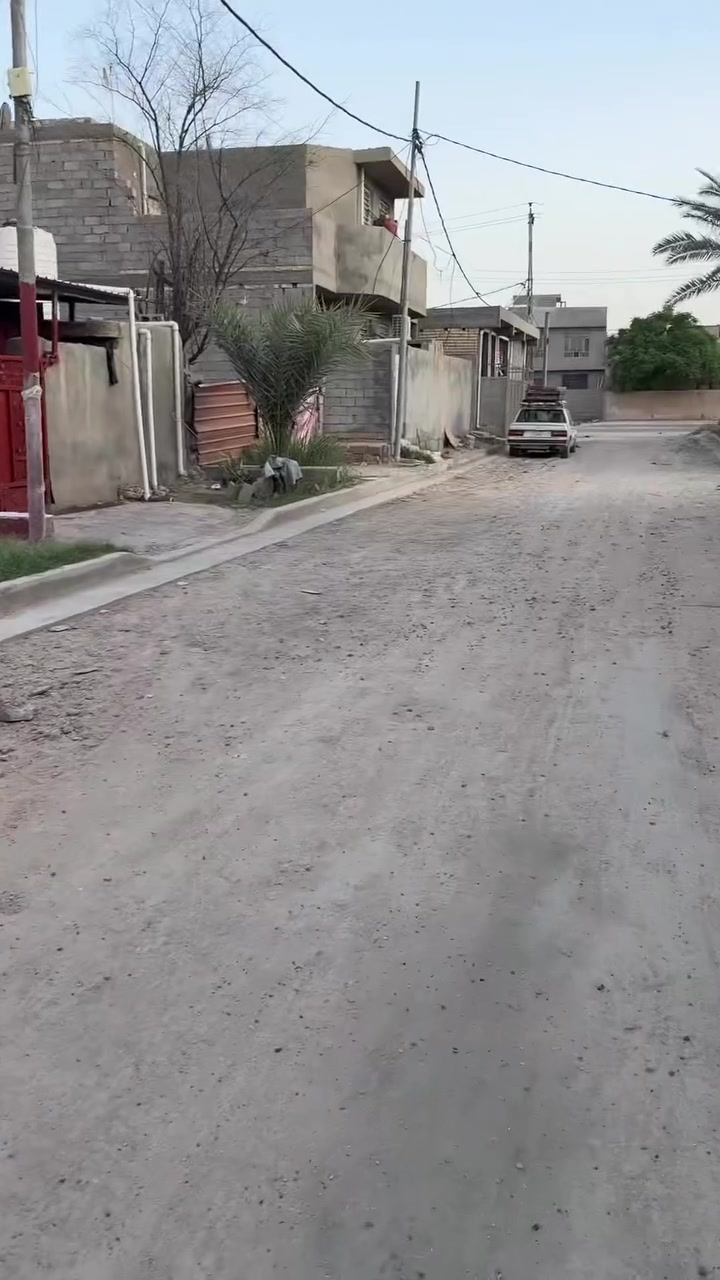 ‏هيكل مسقف ملك صرف للبيع مساحه ١٢٥م
مكانه المحمودية حي ١٦قرب الشارع العام 

مكتب الخالدي ابو يزن

***********

***********

***********

