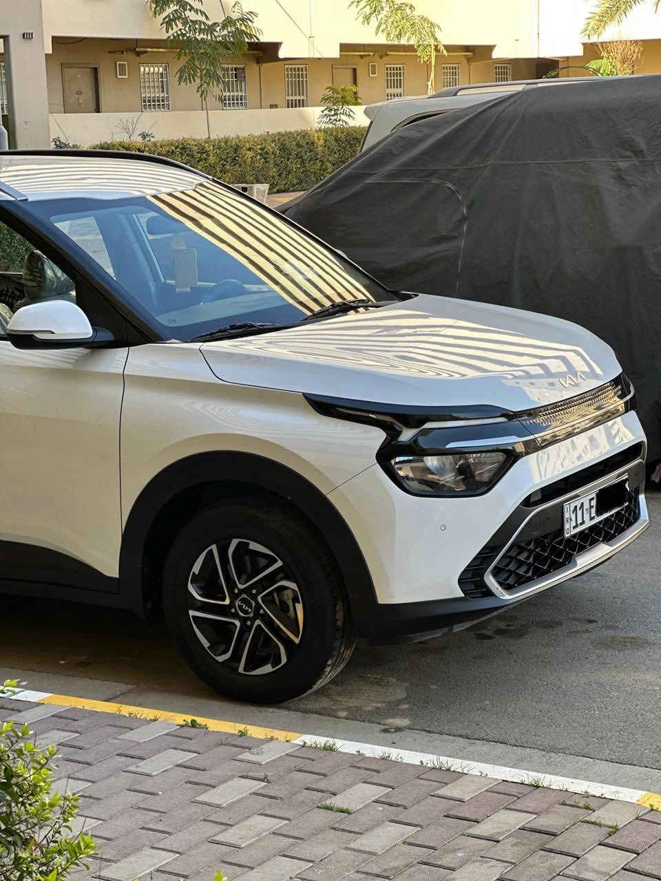 تحيه طيبه 
كيا كارينز 2023
7 راكب 
وارد خليجي شركة باركود 
محرك ١٥٠٠ دبل نوزل يضاهي ٢٤٠٠
ماشيه حاليا 47
(((بيها شخط ٣ أماكن انشخطت عندي وشريتهن فقط ٣ مكانات ))
المواصفات لمن يود الاطلاع عليها 
. بصمه ..بصمات عدد٢ مال الشركة
. تشغيل عن بعد 
. 7 راكب 
. تبريد مركزي 
. كشنات مخمل ومطعم جلد
. حسات امامي خلفي محيطي 
. كامرا دواره  
. شاشه عربي تدعم جميع البرامج 
. اريل نفكيتر 
. تحكم ستيرن 
. اوامر صوتيه 
. تثبيت سرعه 
. ويل فراشه 
. مري كهرباء 
. بك لايت ليد 
. العده كامله
.تبريد مركزي 3 قطع 
الموقع  بغداد بسمايه 
الاستفسار الاتصال ع. الرقم ***********..

السياره بسمنا … جاهزه من كلشي …
