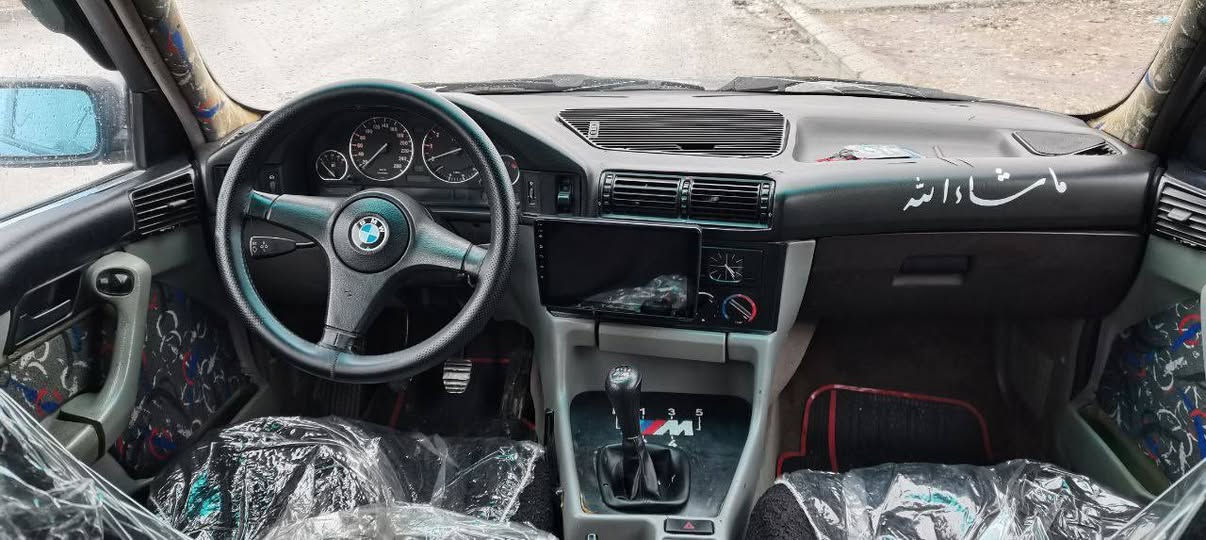 موديل 1990 رقم دهوك 
525 كير عادية مكينة دجتال 
دوو جام كهربائية 
سیارة سةر وةزعي شةريكية 
بي دعمة عام بةخة بو جاني 
تبريد و هيتر درستن 
رقم و سةنةوي جديد حتا 2030
سيارة بي كيماسة بي مةسرةفة جاهزة 
سعر 58 و مجال
*********** واتساب

سيارة موديل 1990 رقم دهوك 
525 كير عادي مكينة دجتال 
2 جام كهربائي 
سيارة على وضع الشركة 
بلا دعم عام بخ جمالية 
تبريد و هيتر مضبوط 
رقم و سنوية جديد حتى 2030
سيارة جاهزة  بلا مصرف 
سعر 58 مجال 

*********** واتساب زاخو, دهوك
