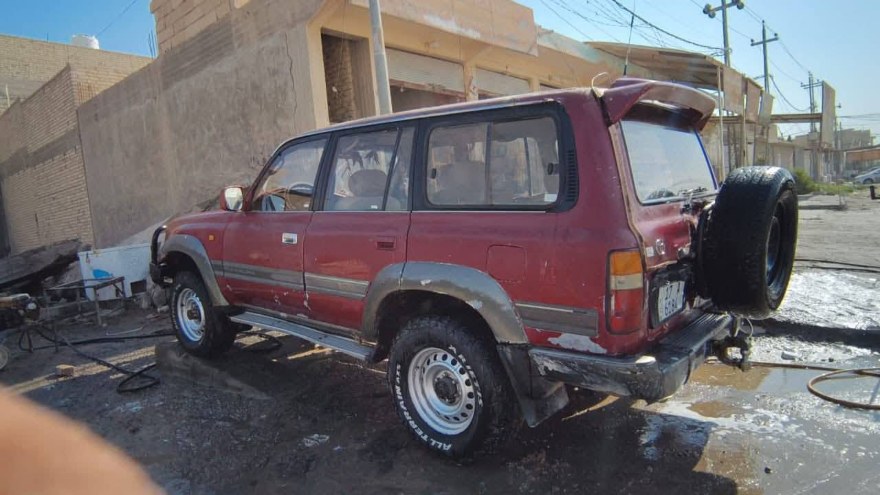 يارزاق سلام عليكم ليلى علوي للبيع موديل 91 باسمي دولي محرك لكزز 8 كير عادلي كلها شغال وترايها وين مايعجبك عوزها صبغه وترتيبات سعر 60 مكانها نجف موبايل ***********
