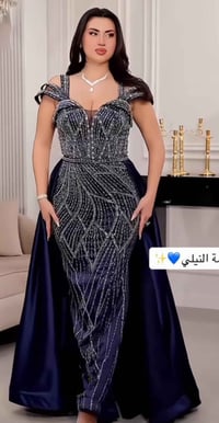 قياس ٤٢ • لبسه وحدة • مستعمل