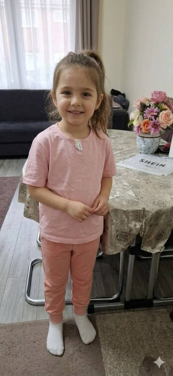 بات بات وشي ان ولوفيتو القطعه ب٤وعندي بعد


**إذا كنت صاحب هذا الإعلان وتريد حذفه لأي سبب، رجاءا أرسل رسالة إلى الدعم الفني**