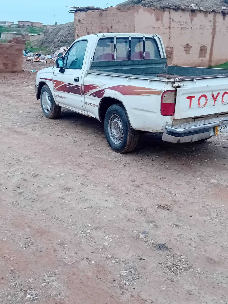 بيكم  ٢٠٠٤ صبوق عام  محرك بدايه  صرف شاصي  وكير شرط 
صاحبها يريد تحويل سعر ٧٥)       ***********
