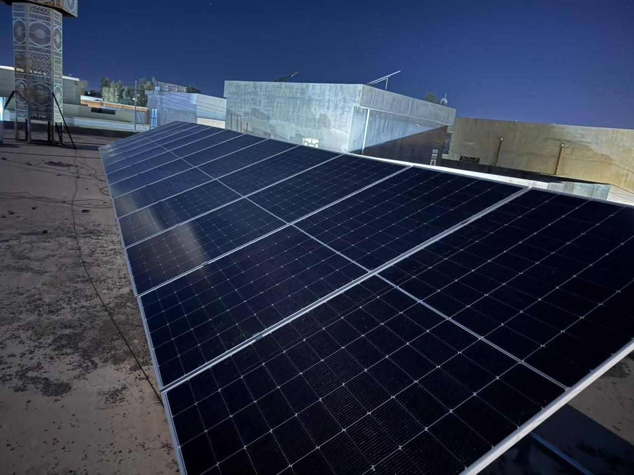 بسم الله الرحمن الرحيم
مستمرين في نشر ثقافة الطاقة الشمسية في محافظة صلاح الدين 
منظومة جديدة في قضاء بيجي
الضمان الحقيقي شعارنا
تم على بركة الله تنصيب منظومة طاقة شمسية في احد مساجد قضاء بيجي 
 24 امبير نهاري و 16.5 امبير ليلي بالتناوب مع الوطني من قبل ( دلتا للطاقة الشمسية  ) 
حيث تم استخدام
12 لوح نوع جينكو 620 واط #Jinko
انفيرتر حجم  12kw من شركة #felicity 
بطارية حجم 17.5kw من شركة #felicity
بادارة واشراف مهندس يوسف عزاوي حاجم
للاتصال ☎️: ***********
العنوان
صلاح الدين/ بيجي. طريق الصينية - قرب مدرسة الفضيلة
🌞💚🌟 #صلاح_الدين #بيجي #الضمان #منظومة #حي_الرسالة #الطاقة_الشمسية #تكريت
