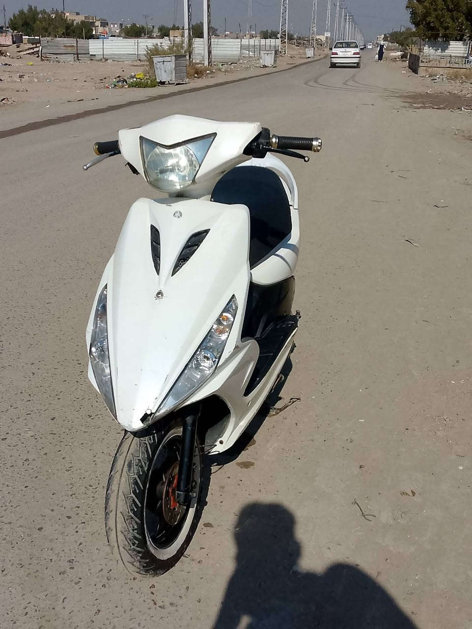 السلام عليكم للبيع دراجه ماكس مضلع موديل ٢٠١٠ كفرات ختم واحد كلهن تأيرات خط ابيض سواد كله بلاديه مختم كهربائيات كله شغاله من التايرت لتاير كله نقص واحد ما بيه شلعه أو معدل حلوه مكينه مفتوحه بلاد ٤٩ دراجه مال جناي السعر ٤٥٠ أو بيه مجال قليل مكاني محموديه رقم ‏‪***********‬‏ خاص موجود
