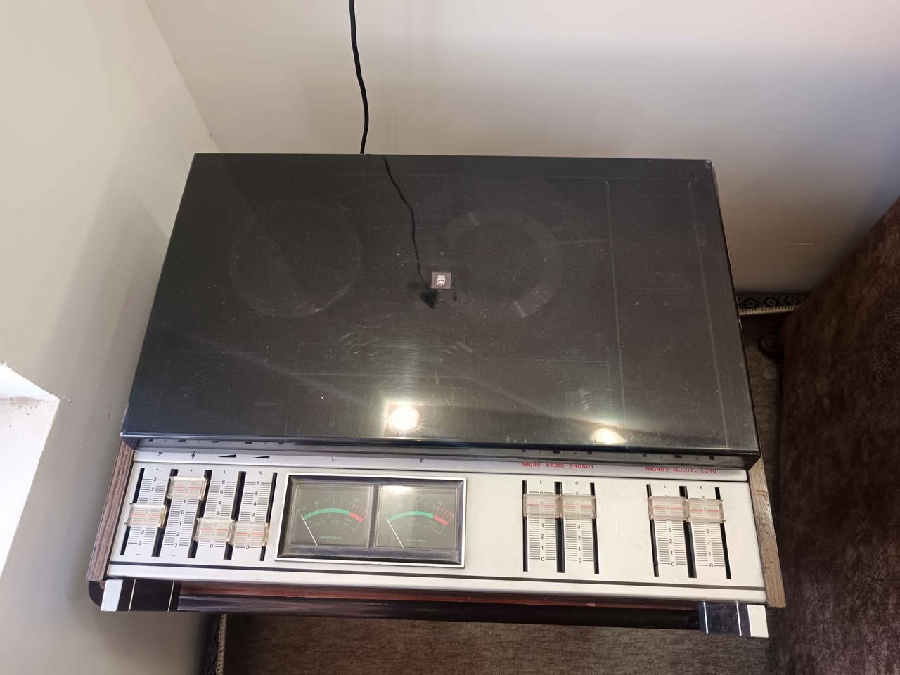 تەسجیلی بەکرە بۆفرۆشتن مارکەی گرۆندک مودیل TK85سێ خێرایی هەیە و4دیوە پاکە ئیش دەکات و تەسجیلیش دەکات السليمانية, العراق


**إذا كنت صاحب هذا الإعلان وتريد حذفه لأي سبب، رجاءا أرسل رسالة إلى الدعم الفني**