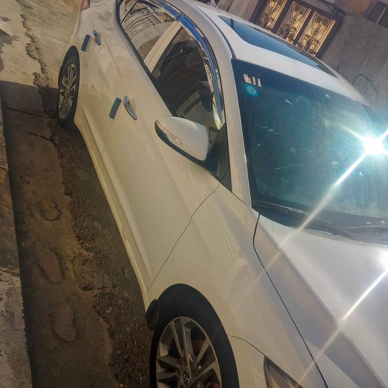 للبيع 
الانتراة موديل 2018خليجي
فول مواصفات عده البصمة
محرك 200دوش بلادي
كير صدر تخم تأير
تبريد ثلج
سيارة جديدة
ضرر بنيد ونص باب اثر شخوط 
سعر 140وبي مجال
رقم بغداد جديد
هزة جديدة
***********

***********
مكان السيارة الانبار فلوجه
