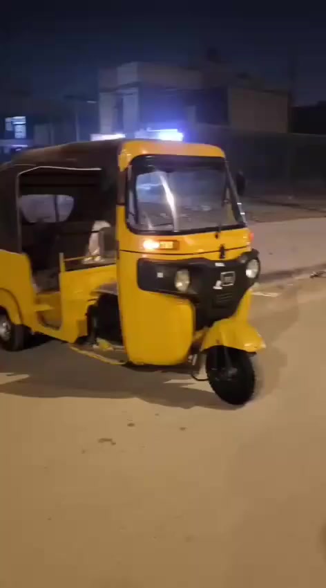 موديل 19 باسمي أرقام وسنوية
بيها طخه بالغد وبيها دحجات محرك نضيف كهربائيات شغاله كلها تخم تاير باتري جديد تجي تشوف وتفحص سعرها 5500 وبيها مجال للطيبين
***********
***********
مكانها كربلاء حي الوفاء
