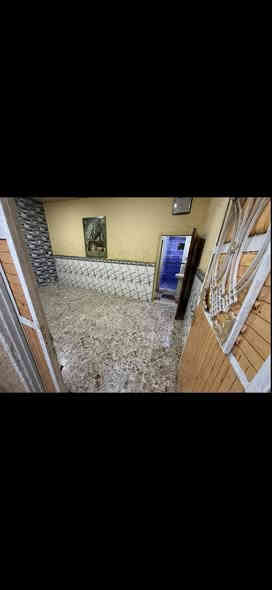 السلام عليكم
بيت للبيع زراعي في منطقة الإكتشافات حي الزهراء بيت مساحه 65 متر

بيت كامل مكمل

حمام داخلي

تواليت خارجي

غرفه نوم

ترك صغير

وستقبلل كبيره

خدمات المنطقه ماء كهرباء متواجده 24 ساعه

أول فرع على الشارع

الرقم ***********
