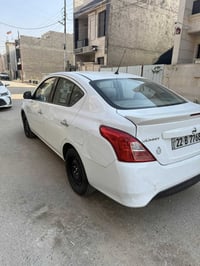 نيسان صني • ٢٠٢٢ • بدون صبغ