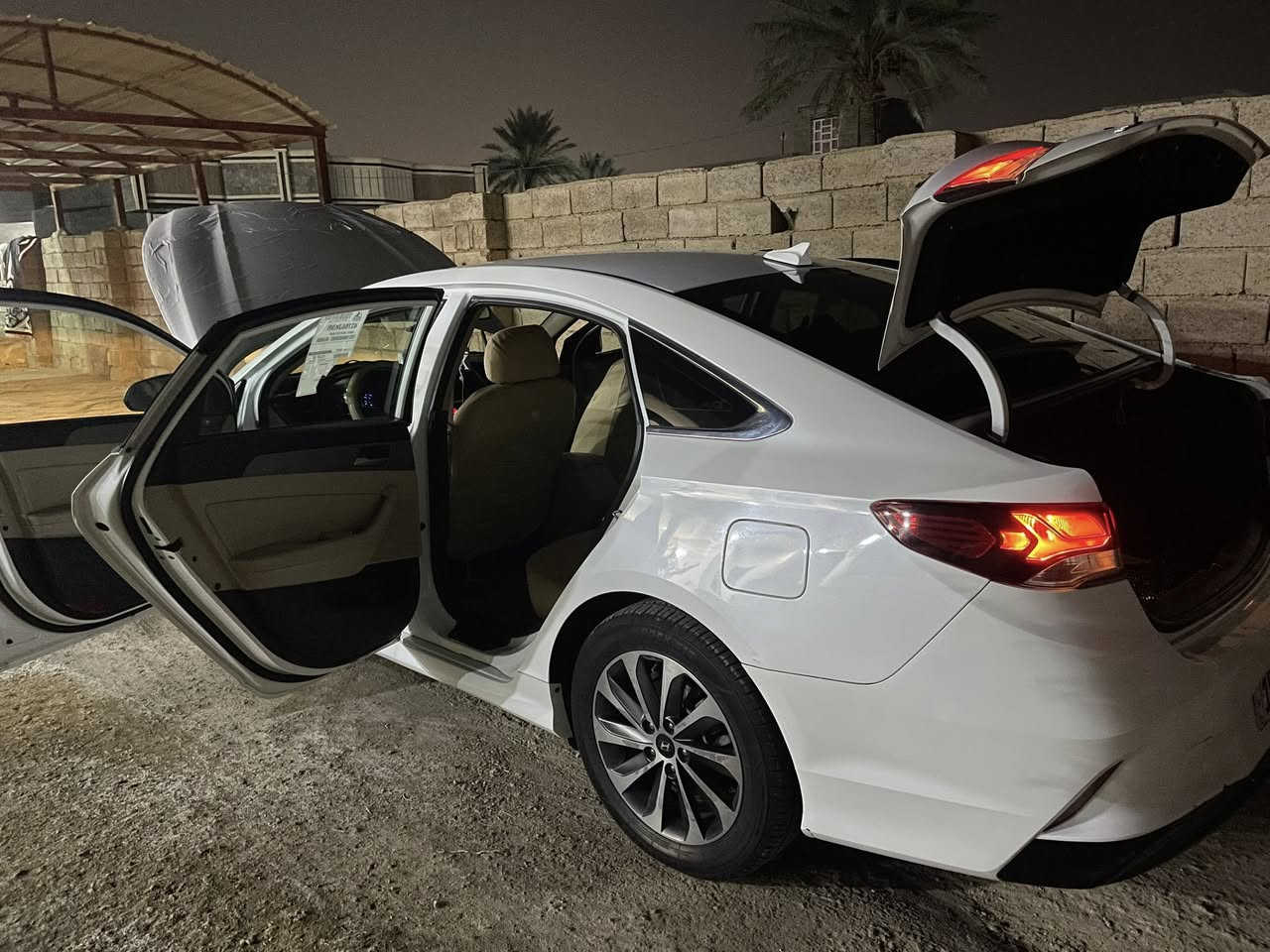 السلام عليكم
#للبيع_سوناتا_2018_فول_موصفات_عدا_الفتحه 

                   #ترهم_نقد_وقسط 

سوناتا وارد أمريكي فول موصفات عدا الفتحه محرك 2400 بيهه صبغ أربع قطع 

استفسار اتصال ع الرقم ***********   #ملاحضه_مكلف_بنشر
