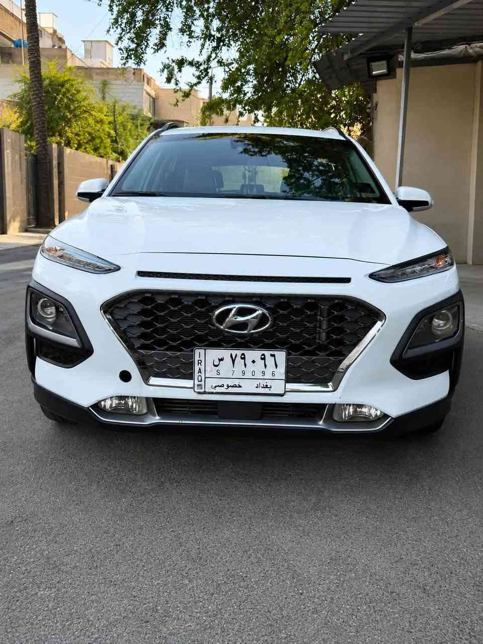 للبيع | Hyundai Kona 2020
هيونداي كونا 2020 أمريكي فول مواصفات 1/1 ✨

ماشية: 21.900 ميل

المحرك: 1600 تيربو 
✅ حادث بنيد وجاملغ معدل بارد 
✅ بدون دواخل
✅ طاك إيرباك ستيرن فقط
المواصفات: 🔥

1- فتحة سقف
2- بصمة تشغيل وأبواب + تشغيل عن بعد
3- كامرة خلفية
4- شاشة كبيرة
5- تحكمات ستيرن
6- شاشة داتاشو
7- كشن السايق كهرباء
8- كشنات جلد + تدفئة 
9- مانع انزلاق
10- إشارات بالمرايا الجانبية
11- تحديد مسار
12- شاحن موبايل وايرلس
13- ثلاث أنظمة قيادة
14- سماعات Infinity
15- رادارات
16- الزجاج كلة مغلف عازل حراري حتى الأمامية 
17- ويل كب 17
18- بلوجكتر
19- سبير منازل
موقع السيارة بغداد الاعظمية
السعر ١٤٣ وبيها مجال 
رقم الهاتف ***********
