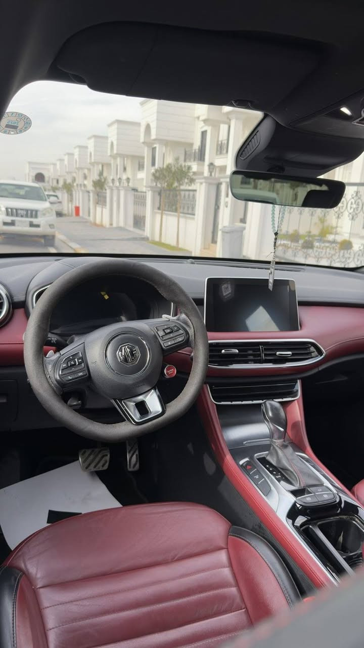 سلام‌علیکم ورحمةالله 
✍️کوردی و عربی ✍️

ئێم جی MG HS بۆفرۆشتن

- مۆدێل 2022
- سفری شریکەیە زەمانی شەریکەی هەیە

- ژمارە  هەولێرە بەناوی خۆمەوەیە

- مەکینە 1.5 تۆربۆ

- 47 هەزار کم ڕۆیشتووە

- مواسەفات TROPH
  
( سەقف سلاید - بەسمە - داخلی دوو ڕەنگ - کوشین جلد  - کوشن کارەبای سەکن و سایەق-  سوپەر سپۆرت  -بریک کارەبای- شاشە ئایپاد - گیچ ئەلیکترۆنی - سوکان ڤۆلیۆم - کامیرا - حاسە- یەدە بەسمە -تەبرید مەرکەزی -سنوق کارەبای - سنوق شفت - تەحەکوماتی لایت و ئاوینەکان - تەحدید سورعە- - لایت لید -بەگلایت لید -بلاجکتۆر - زینۆن - رادار ئاوینە اشارت )

سەیارەکە کلین‌تایتڵ ە
بێ بۆیاغە بێ تەعدیلە
 تەنها دەعامیەکەی کەمێک شوختی هەیە
باقیەکەیتر هەمووگیانی بەشەرت

ژمارە هەولێرە بەناوی خۆمانە
سەیارەیەکی زۆرجوان و تازەیە گێڕومەکینە و بەناوکردن و هەمووشتێکی بەشەرت 

نرخی 145 وەرەقەو معامەلەیەکی کەم

شوێن هەولێر
تکایە بەکۆمێنت و چات مامەڵەناکرێت لەگەڵ ڕێزدا
ئەگەر مشتەریت تلفۆن بۆ خاوەنی بکە
۰۷٥۰۲۲۲۲۲۰۹
0750 - 222 - 22 -09
کۆرەک + واتساپ
) بۆ ڕێکلام‌کردنی ئۆتۆمبێلەکەت بەجوانترین شێوە لەپڕبینەرترین و باشترین وێب‌سایت و ماڵپەڕەکان و سەرجەم پلاتفۆڕمەکانی شۆسیاڵ میدیا نامەبنێرە )
----------------------------
عربی

سياره ام جي MG HS للبیع
- موديل ۲۰۲۲ جديد

- سفر شريكه بيها ضمان شريكه

 - رقم‌اربیل باسمي تحويل مباشر

- حجم محرك ۱.٥ تيربو
- ماشي سياره ٤۷  الف كم

- مواصفات TROPH

( سقف سلاید ( فتحە ) بصمە - داخلی جلد لونین  - کوشن كهربائي سايق و سكن-  سوپر سپۆرت  -بریک كهربائي - شاشە ئایباد - گیچ الکترۆنی-فوليومات ستيرن - کامیرا- حساس -یدە بصمە -تبرید مركزي - صندوق كهربائي - صندوق شفط - تحكمات  لایت و و تحكمات مرايات  - تحديد سورعە- - لایت لید -بكلایت لید -بلاجکتور - زینون - رادار اشارة بالمري )

سياره جديد كلين تايتل
بدون حادث
ايرباكات بلادي
بدون‌صبغ
بدون تعدیل
فقط شويه شخط بسیط بالدعاميه
والباقي كلشي بشرط

رقم‌اربیل باسمي تحويل مباشر
سياره جديد گیر و محرک و تحویل کلشی بشرط

سعر ۱٤٥ ورقه وبيها مجال قليل
مكان اربیل

مکلف‌بالنشر
 للاستفسار اتصل برقم‌صاحب سياره
۰۷٥۰۲۲۲۲۲۰۹
0750 - 222 - 22 -09
هاتف-واتساب
مع تحياتي أربيل, العراق
