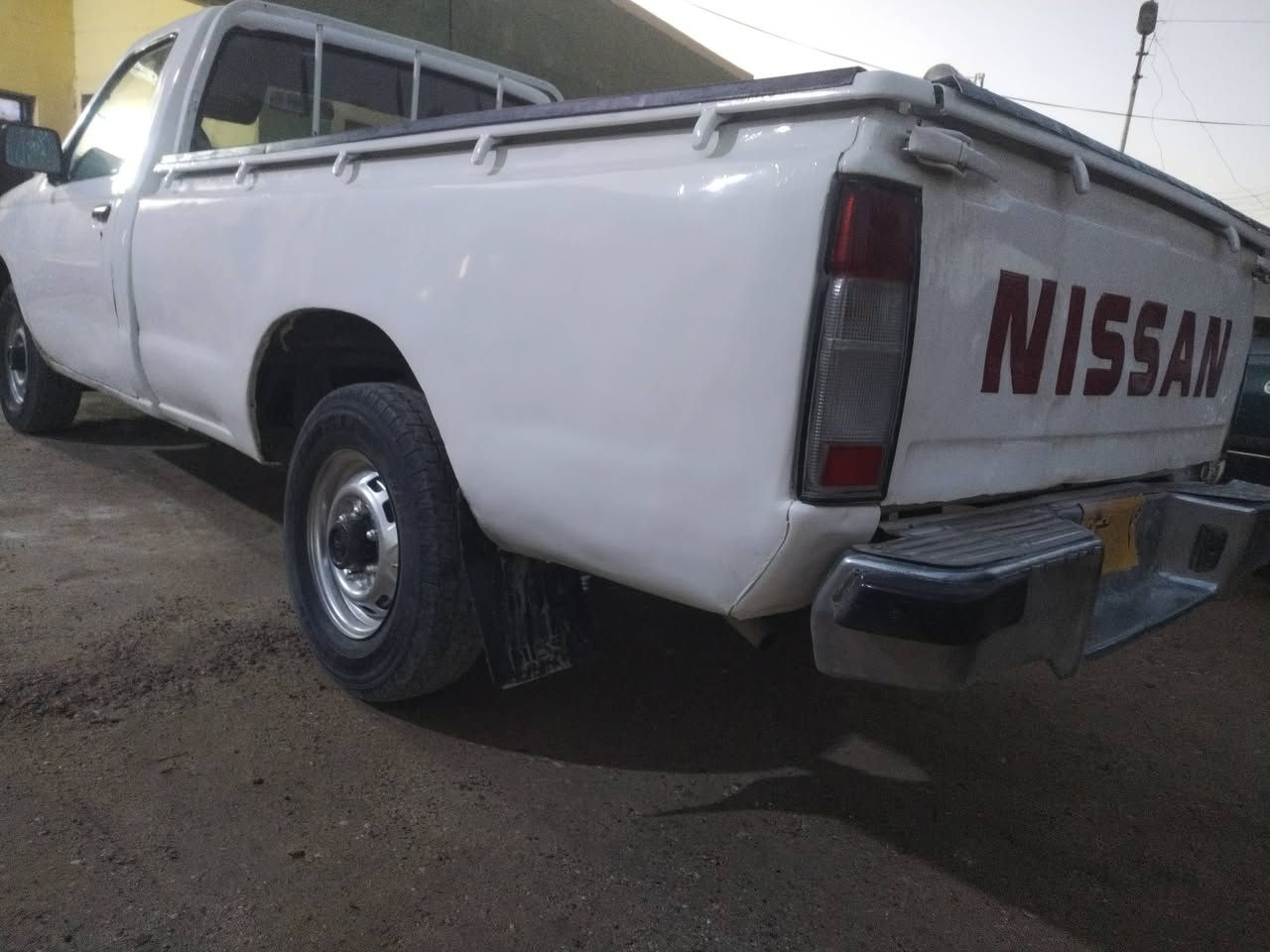 السلام عليكم
بيكم نيسان شبوط 2002 رقم بغداد صدامي تحويل مباشر گير محرك جديد صدر جديد كهربائيات شغالة مصبوغ جديد السعر 46 وبي مجال بسيط المكان الانبار رمادي هـ ***********
