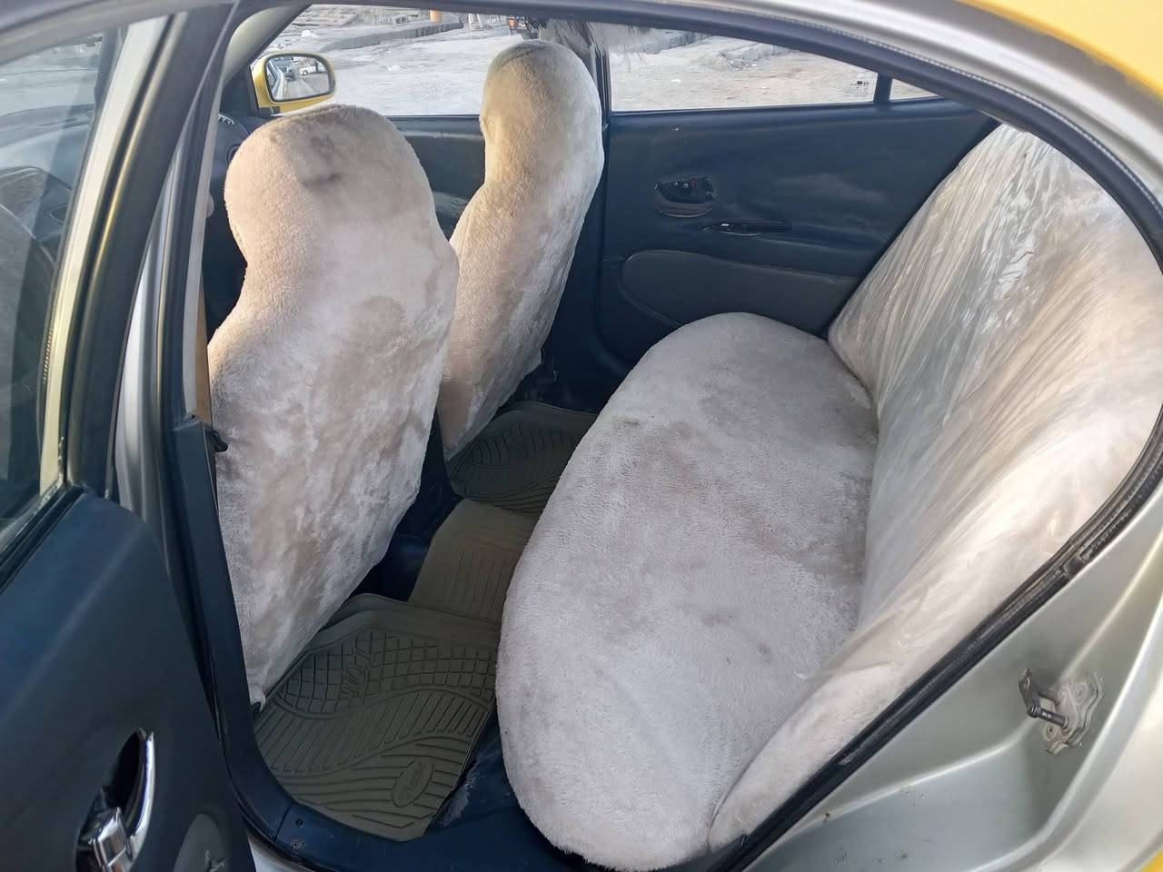 سلام عليكم سياره البيع دايو لكنزه مكينه كورله تبريد شغال حداديه نص بطنه مثل ماموضح بل صوره نضيفه عنوان السياره ناصريه قضاء شطره سعر 35بيه مجال قليل ***********
